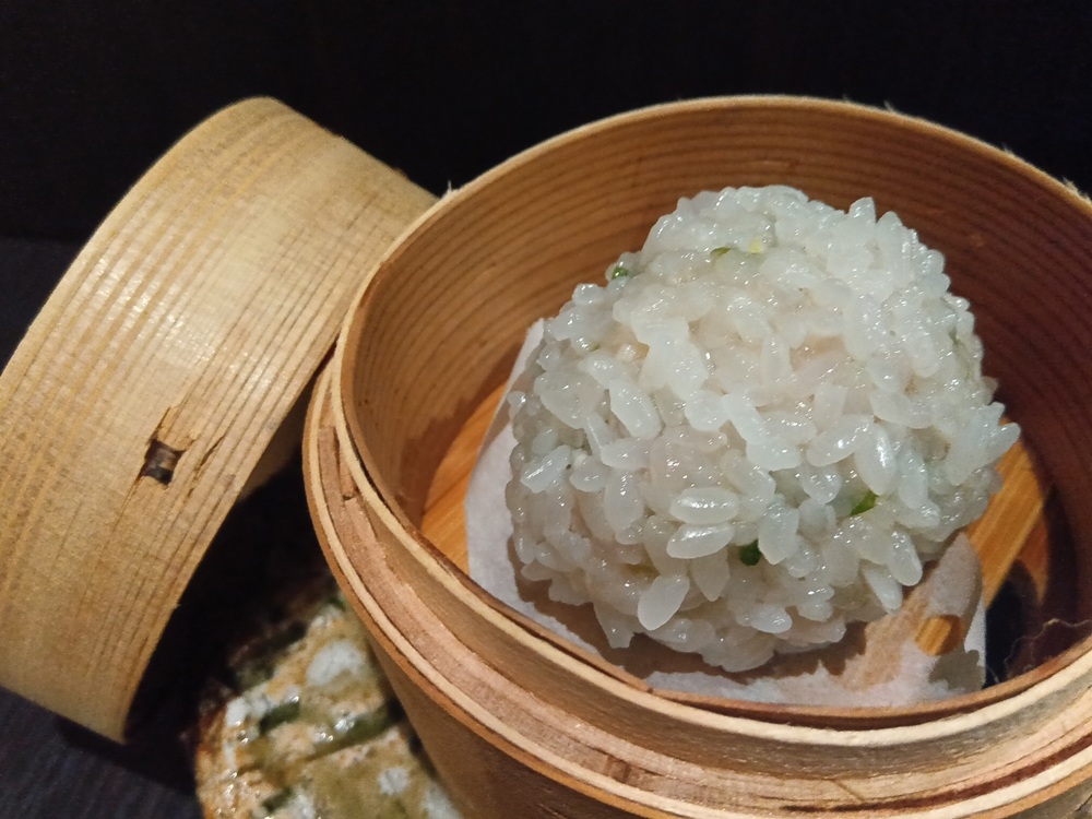 金華豚と海老のもち米焼売